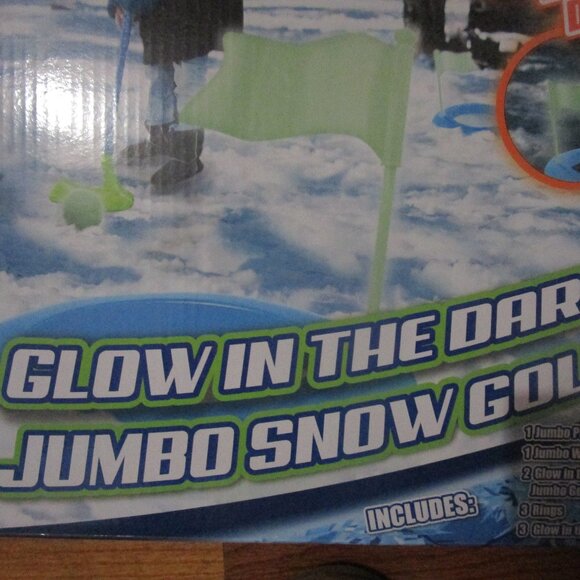 Wham-O Glow In The Dark Jumbo Snow Beach Golf Set - Putter Wedge Flags Balls... - Picture 4 of 5